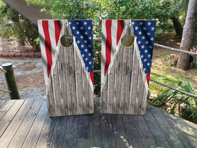Gray Wood Grain USA / American Flag Cornhole Set