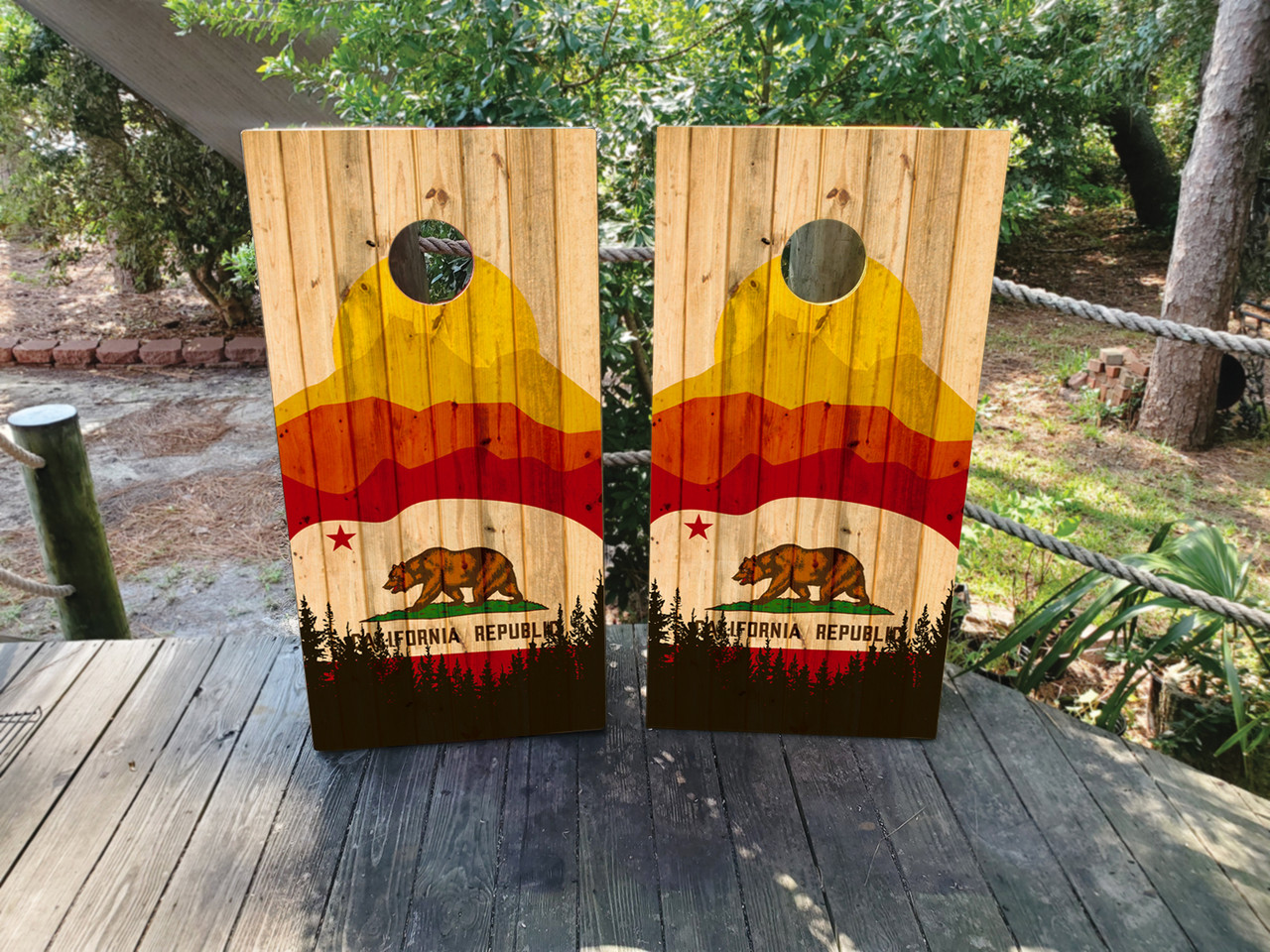 California Flag Cornhole Set