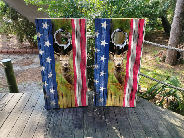 USA Flag Deer Hunter Cornhole Set - Design 4