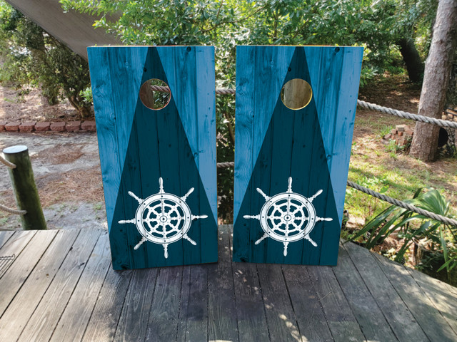 Blue Grain Nautical Ship Wheel Cornhole Set